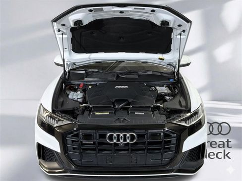 Used 2019 Audi Q8 Prestige w/ Year 1 Package image 16