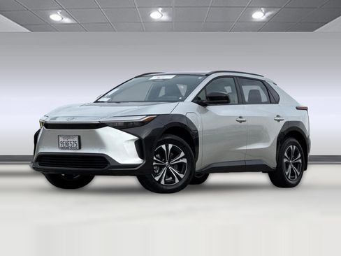 Certified 2023 Toyota bZ4X XLE image 23