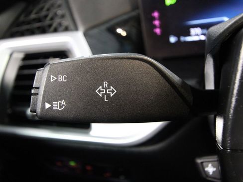 Used 2023 BMW X7 xDrive40i w/ Executive Package image 14