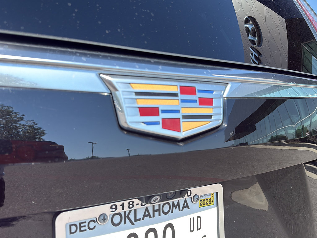 Used 2023 Cadillac Escalade Premium Luxury AWD/4WD image 34