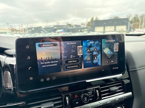 New 2026 Nissan Pathfinder SL FWD image 19