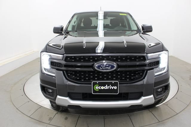 Used 2025 Ford Ranger XLT AWD/4WD image 2