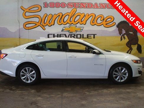 Used 2022 Chevrolet Malibu LT image 1