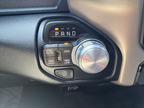Used 2022 RAM 1500 Laramie AWD/4WD image 8