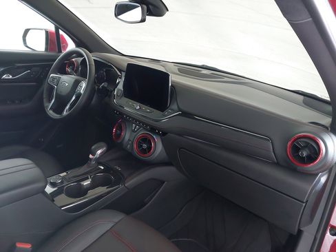 New 2023 Chevrolet Blazer RS w/ Enhanced Convenience Package FWD image 29