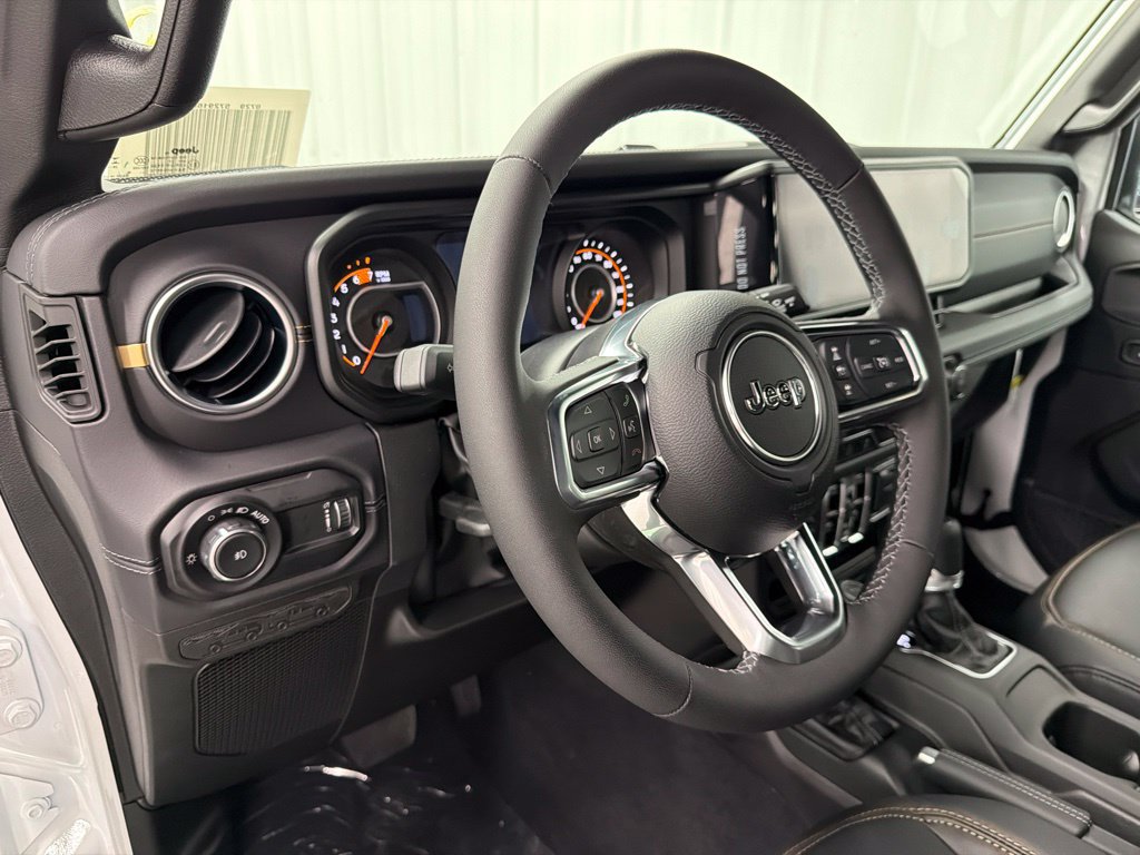 New 2027 Jeep Wrangler Unlimited Sahara AWD/4WD image 16