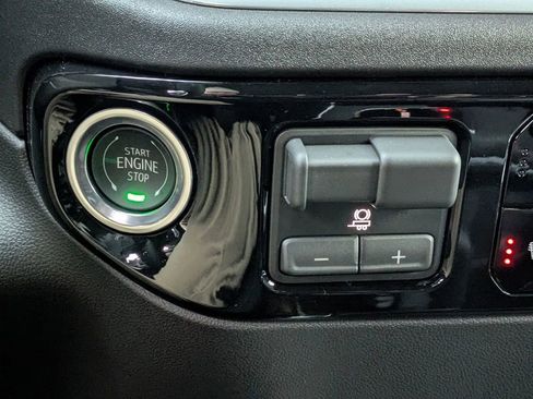 New 2026 GMC Sierra 1500 Elevation w/ Elevation Premium Package image 30