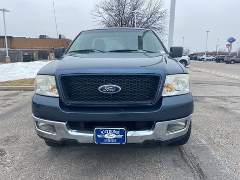Used 2005 Ford F150 XLT image 2