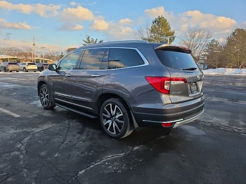 Used 2019 Honda Pilot Touring image 5
