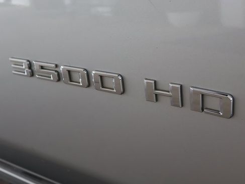 Used 2020 Chevrolet Silverado 3500 High Country w/ Technology Package image 54