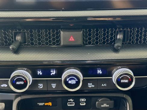 Used 2023 Honda CR-V EX-L image 17