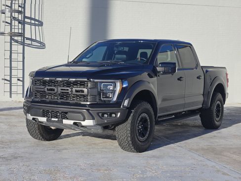 Used 2023 Ford F150 Raptor w/ Raptor Carbon Fiber Package image 4