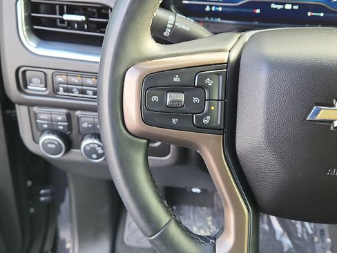 Used 2023 Chevrolet Tahoe High Country AWD/4WD image 17