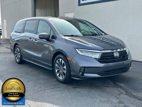 Used 2024 Honda Odyssey EX-L image 2