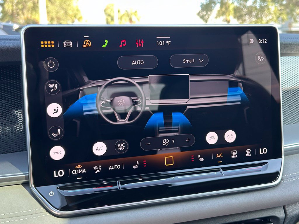 New 2026 Volkswagen Tiguan SE R-Line FWD image 26