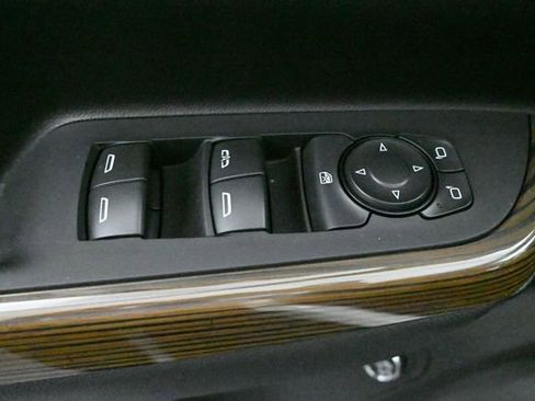 Used 2023 GMC Acadia SLE w/ Driver Convenience Package AWD/4WD image 20