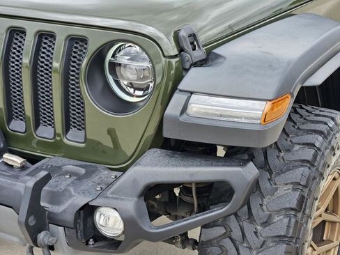 Used 2022 Jeep Wrangler Unlimited Sport AWD/4WD image 8