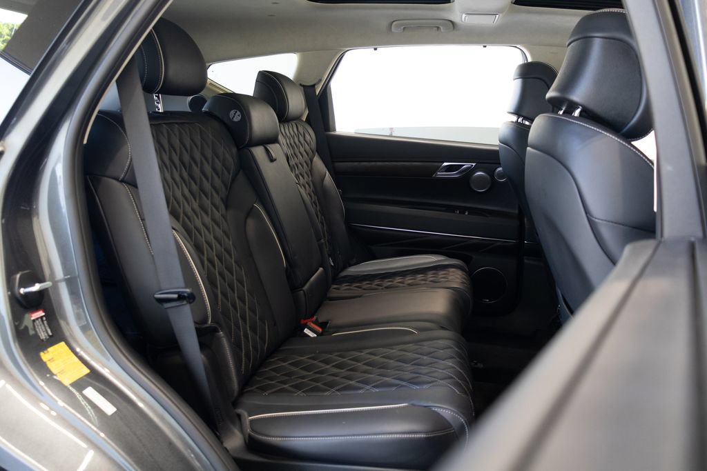 Used 2023 Genesis GV80 3.5T AWD/4WD image 24