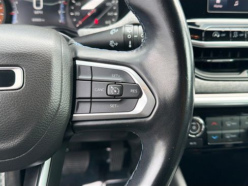 Used 2022 Jeep Compass Latitude w/ Convenience Group image 36