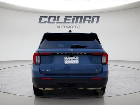 New 2026 Ford Explorer Active AWD/4WD image 9