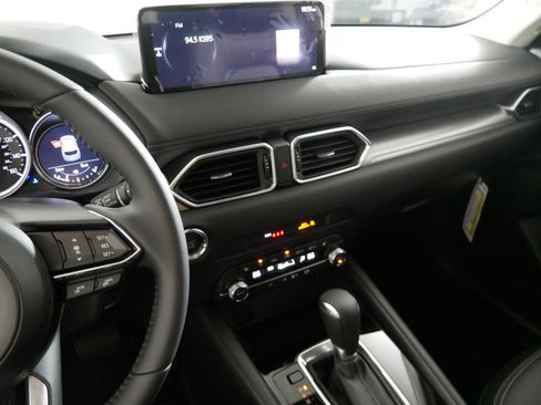 New 2025 MAZDA CX-5 AWD 2.5 S w/ Preferred Package image 5