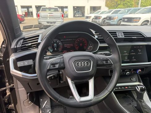 Used 2023 Audi Q3 2.0T Premium Plus AWD/4WD image 21