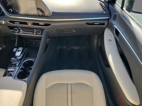 Used 2021 Hyundai Sonata SEL image 15