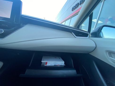 Used 2023 Toyota Corolla LE FWD image 24