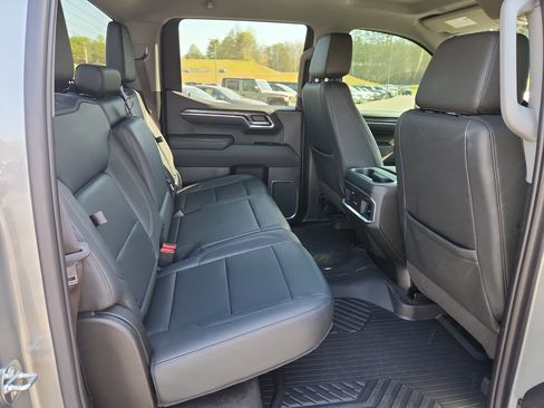 Used 2023 Chevrolet Silverado 1500 LTZ image 40