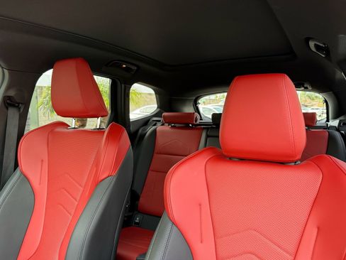 Used 2025 BMW X1 xDrive28i w/ Technology Package image 21