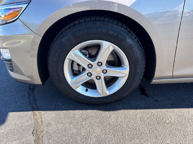 Used 2024 Chevrolet Malibu LT FWD image 24