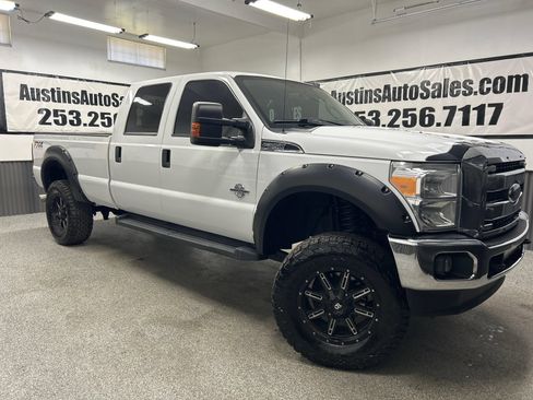 Used 2016 Ford F250 XLT w/ FX4 Off-Road Package AWD/4WD image 1