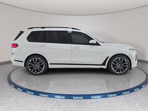 Used 2026 BMW X7 xDrive40i w/ Executive Package AWD/4WD image 6
