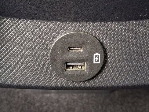 Certified 2022 Ford Mustang Mach-E GT image 12