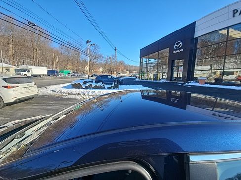 Used 2024 MAZDA MAZDA3 s image 12