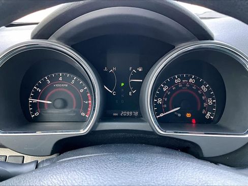 Used 2012 Toyota Highlander SE w/ Tow Pkg image 25