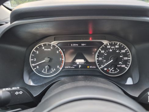 Used 2024 Nissan Rogue SV AWD/4WD image 22