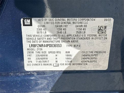 Used 2023 Buick Envision Essence image 36