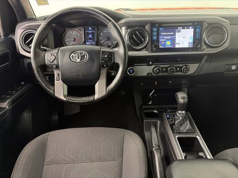 Used 2016 Toyota Tacoma TRD Off-Road w/ Towing Package RWD image 14