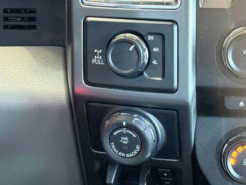 Used 2018 Ford F150 XLT w/ Equipment Group 302A Luxury AWD/4WD image 51