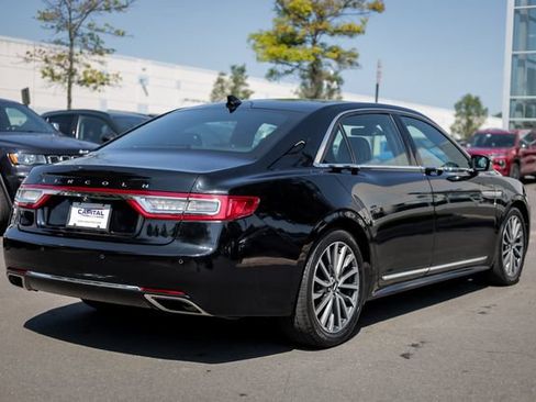 Used 2020 Lincoln Continental AWD w/ Premium Package image 9
