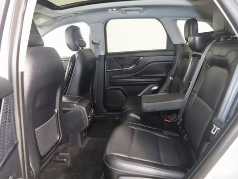 Used 2020 Lincoln Corsair FWD w/ Premium Package image 47