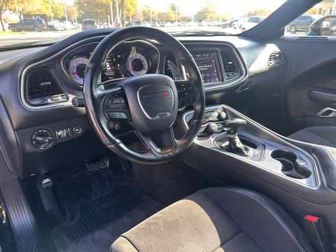 Used 2018 Dodge Challenger T/A image 16