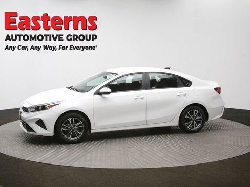 Used 2024 Kia Forte LXS image 57