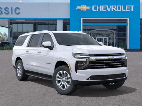 New 2026 Chevrolet Suburban LT w/ Comfort Package RWD image 7