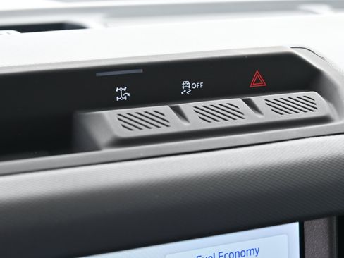 New 2026 Ford Bronco 2-Door AWD/4WD image 19