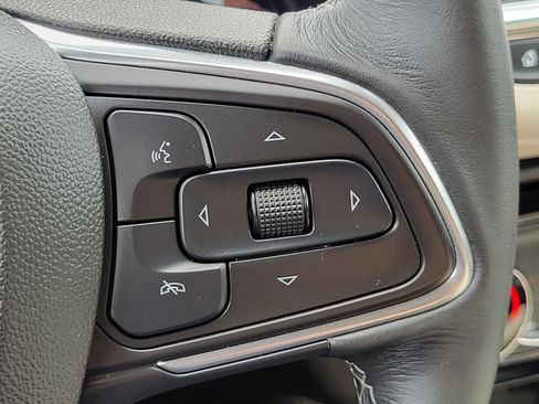 Used 2021 Buick Encore GX Preferred w/ Cold Weather Comfort Package FWD image 18
