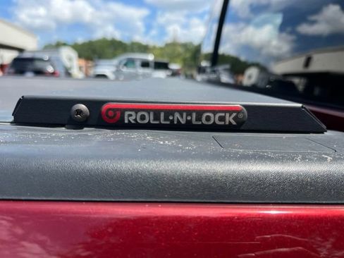 Used 2019 RAM 1500 Limited AWD/4WD image 8