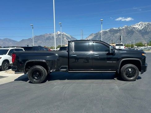 Used 2022 Chevrolet Silverado 3500 High Country AWD/4WD image 27
