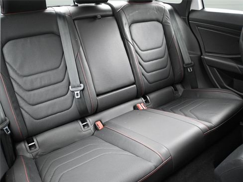 Used 2020 Volkswagen Jetta GLI Autobahn w/ GLI Autobahn Black Package image 15